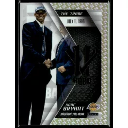   2015 Panini Kobe HeroVillain - Gold 24 Unleash the Hero # 1 Kobe Bryant