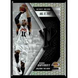   2015 Panini Kobe HeroVillain - Gold 24 Unleash the Hero # 17 Kobe Bryant